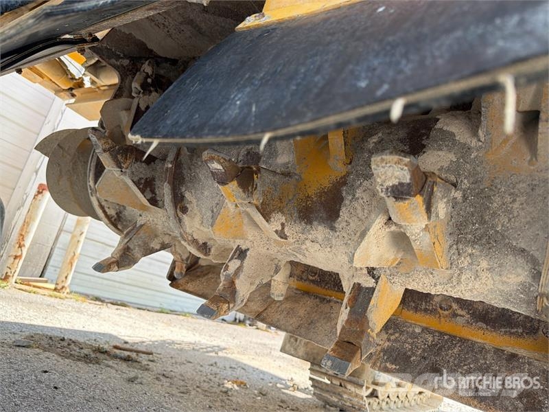 Gomaco GT3600 Curb and Gutter Machine Accesorios