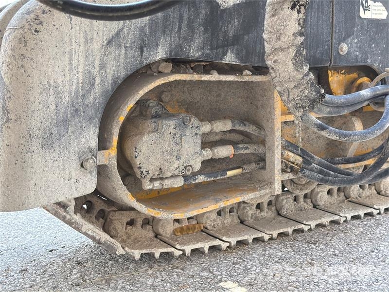 Gomaco GT3600 Curb and Gutter Machine Accesorios