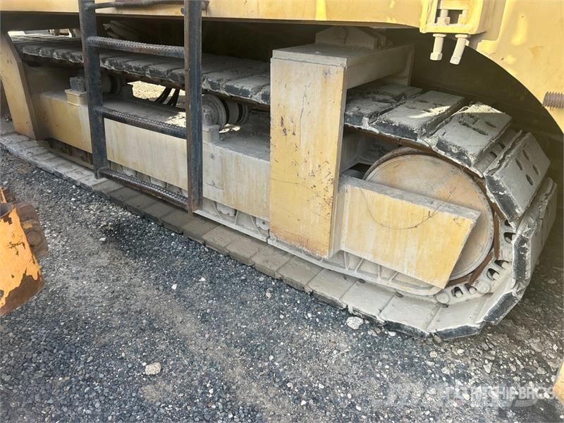 Gomaco GT9500 Concrete accessories