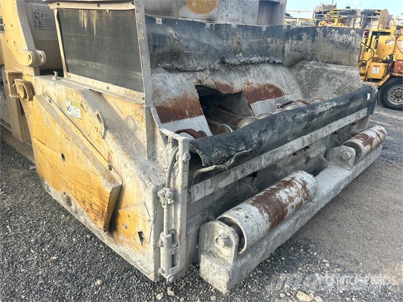 Gomaco GT9500 Concrete accessories