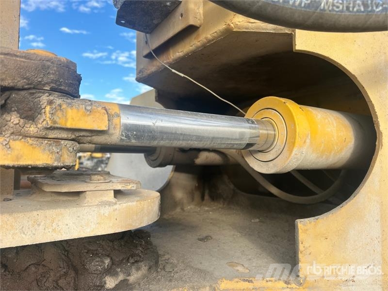 Gomaco GT9500 Concrete accessories