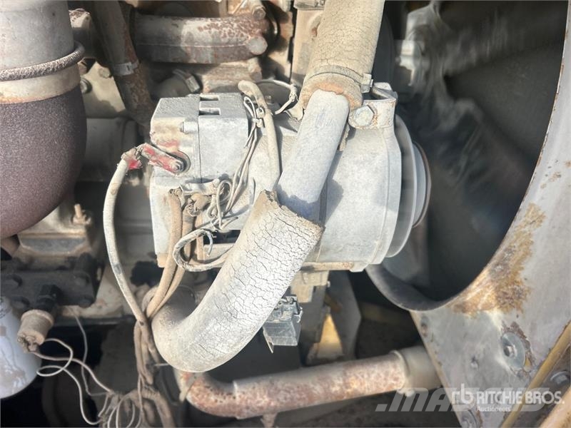 Gomaco GT9500 Concrete accessories
