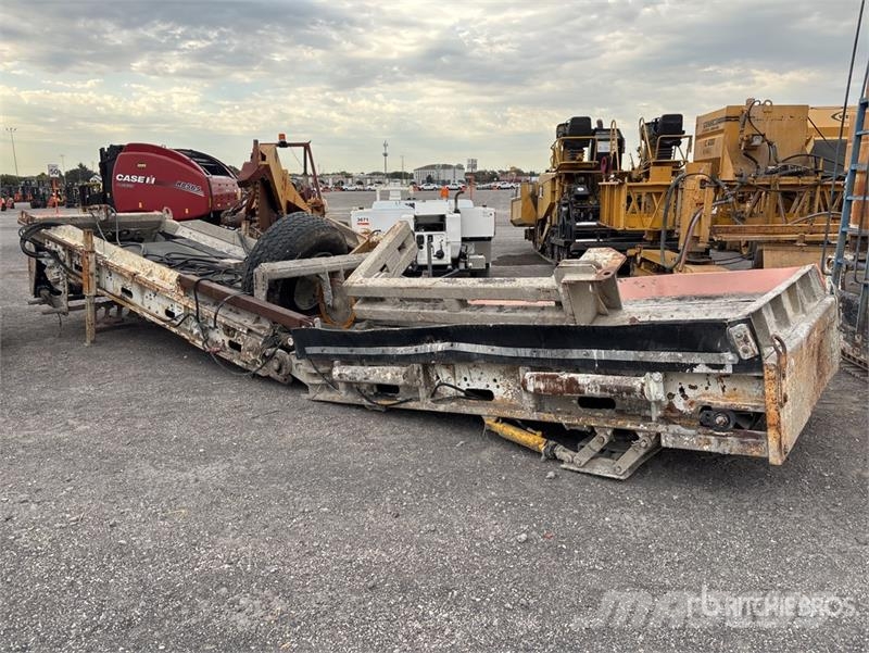 Gomaco PS2600 Concrete Spreader 其他