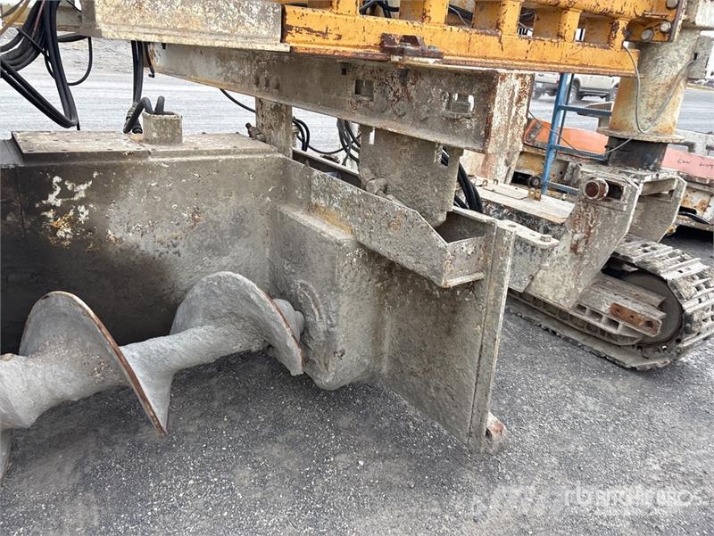 Gomaco PS2600 Concrete Spreader 其他