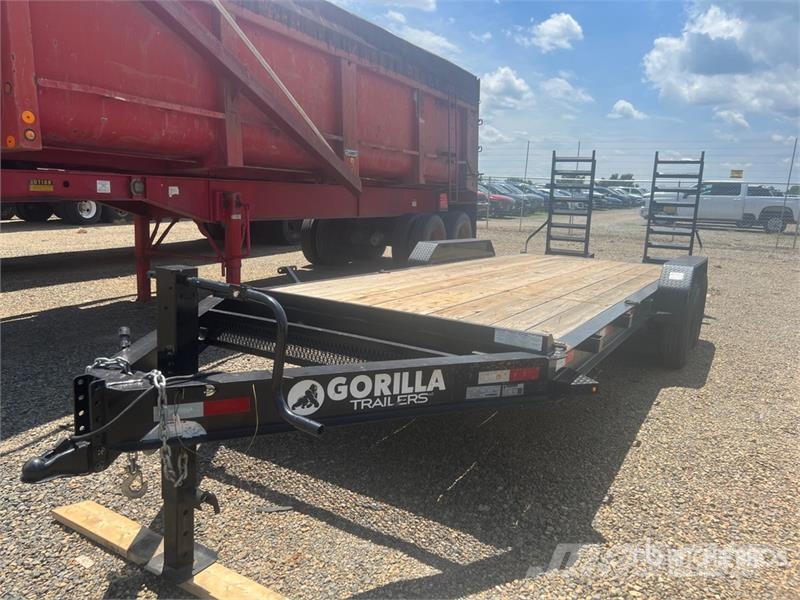 Gorilla Trailers 20 ft T/A Equipment Trailer Remolques para transporte de vehículos