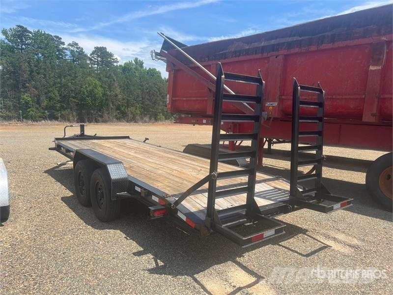 Gorilla Trailers 20 ft T/A Equipment Trailer Remolques para transporte de vehículos