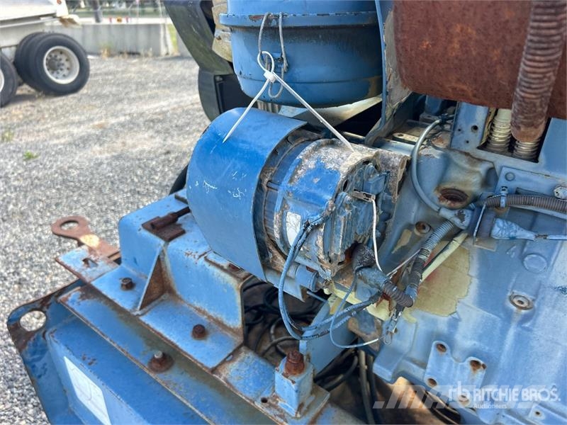  Gorman Rupp PA6A6O-F4L Trailer-Mounted Water Pump Bombas de agua