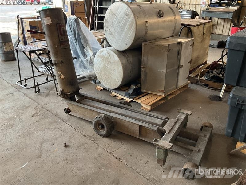  Gray TSJ 55 11000 lbs Truck Scissor Jack Építőipar - Egyebek