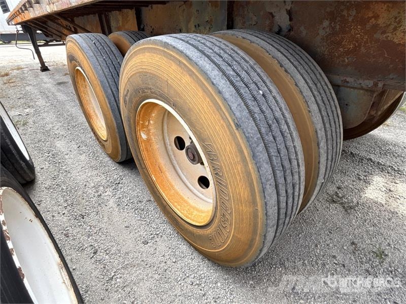 Great Dane 45 ft T/A Flatbed Trailer Причепи-платформи/бокове розвантаження