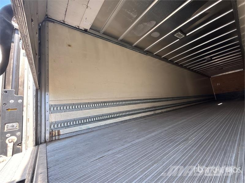 Great Dane 46 ft x 96 in T/A Van Trailer Furgons