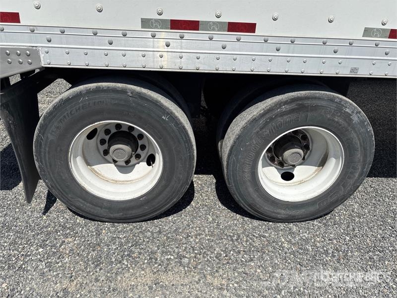 Great Dane 46 ft x 96 in T/A Van Trailer Furgons