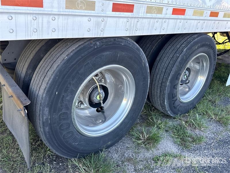 Great Dane 48 ft x 102 in T/A Refrigerated Trailer Hladilne polprikolice