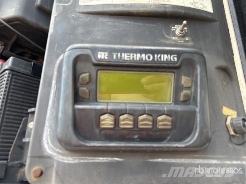 Great Dane 53 ft T/A 53 ft x 102 in T/A Refrigerated Trailer Piekabes ar temperatūras kontroli