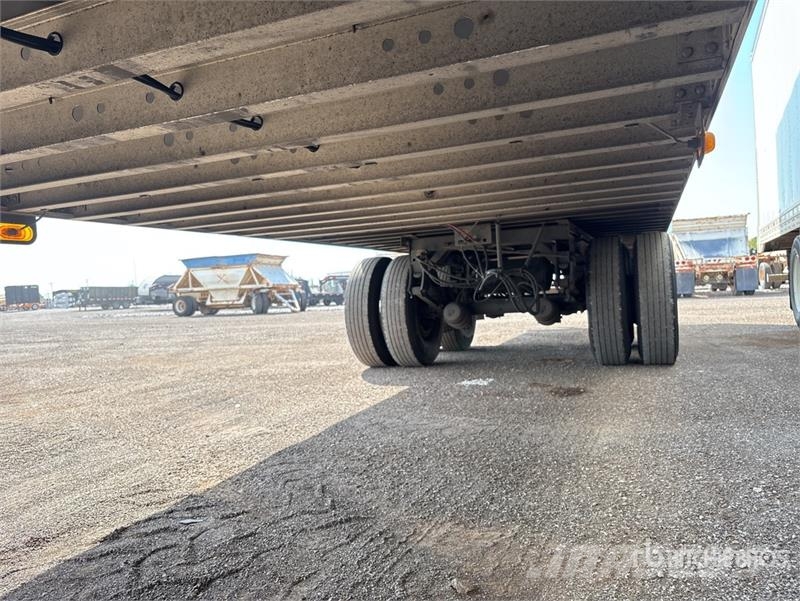 Great Dane 53 ft T/A 53 ft x 102 in T/A Refrigerated Trailer Semi remorque frigorifique