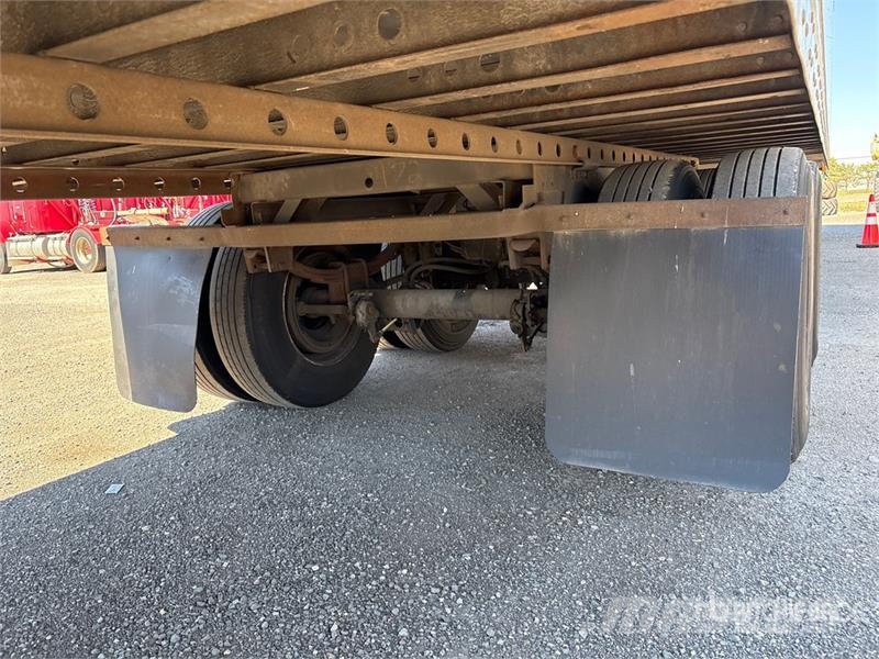 Great Dane 53 ft T/A 53 ft x 102 in T/A Refrigerated Trailer Hladilne polprikolice