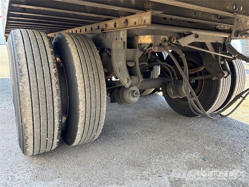Great Dane 53 ft T/A 53 ft x 102 in T/A Refrigerated Trailer Hladilne polprikolice
