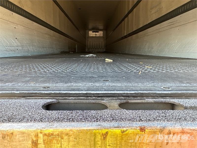 Great Dane 53 ft x 102 in T/A Refrigerated Trailer نصف مقطورات بدرجة حرارة قابلة للضبط