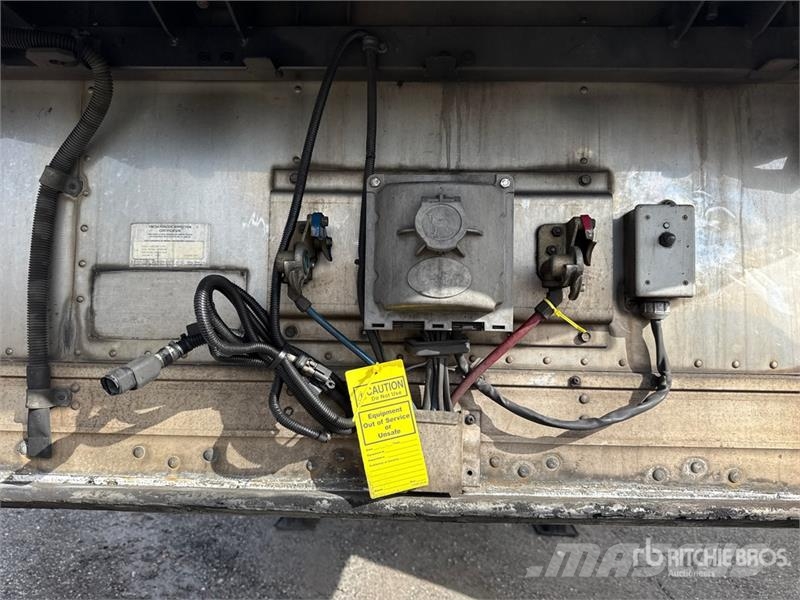 Great Dane 53 ft x 102 in T/A Refrigerated Trailer Piekabes ar temperatūras kontroli
