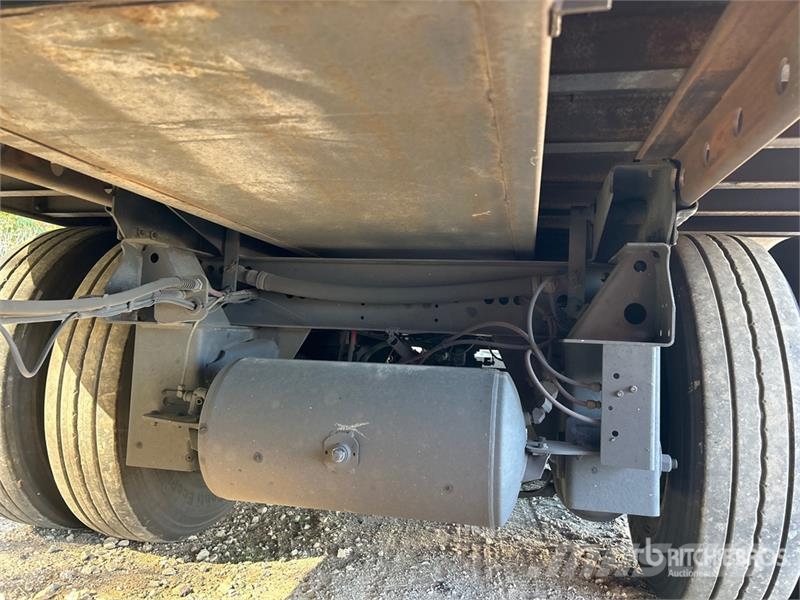 Great Dane 53 ft x 102 in T/A Refrigerated Trailer نصف مقطورات بدرجة حرارة قابلة للضبط