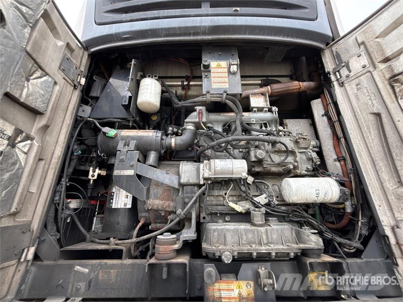 Great Dane 53 ft x 102 in T/A Refrigerated Trailer Piekabes ar temperatūras kontroli