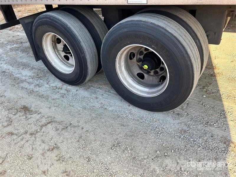 Great Dane 7211TZ-1A 43 ft x 102 in T/A Refrigerated Trailer Piekabes ar temperatūras kontroli