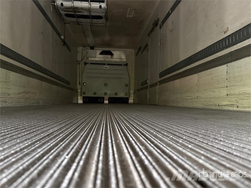 Great Dane 7211Z-1 28 ft x 102 in S/A Refrigerated Trailer Hladilne polprikolice