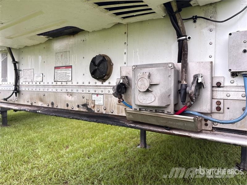 Great Dane 7211Z-1 28 ft x 102 in S/A Refrigerated Trailer Hladilne polprikolice