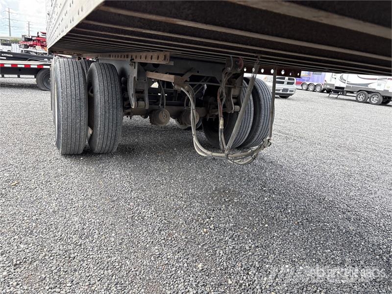 Great Dane 7411TP-SA 53 ft x 102 in T/A Van Trailer Furgons