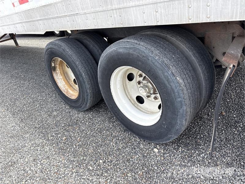 Great Dane 7411TP-SA 53 ft x 102 in T/A Van Trailer Furgons