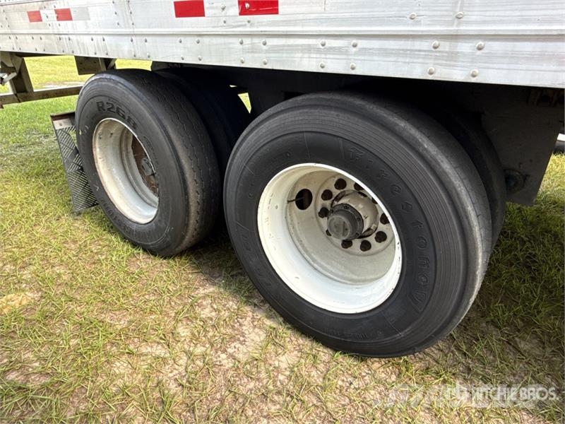 Great Dane CLD-1214-02057 53 ft x 102 in T/A Van Trailer ボックスボディートレーラー