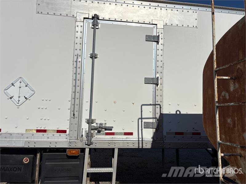 Great Dane CLF300402199 45 ft x 102 in T/A Van Trailer Furgons