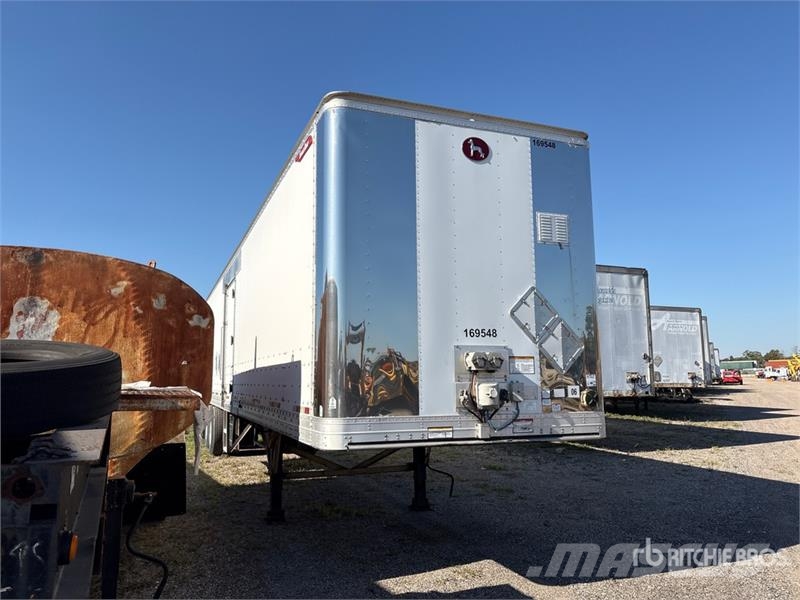Great Dane CLF300402199 45 ft x 102 in T/A Van Trailer Furgons