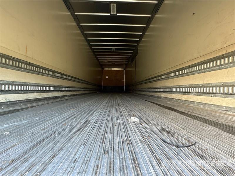 Great Dane CLF300402199 45 ft x 102 in T/A Van Trailer Furgons