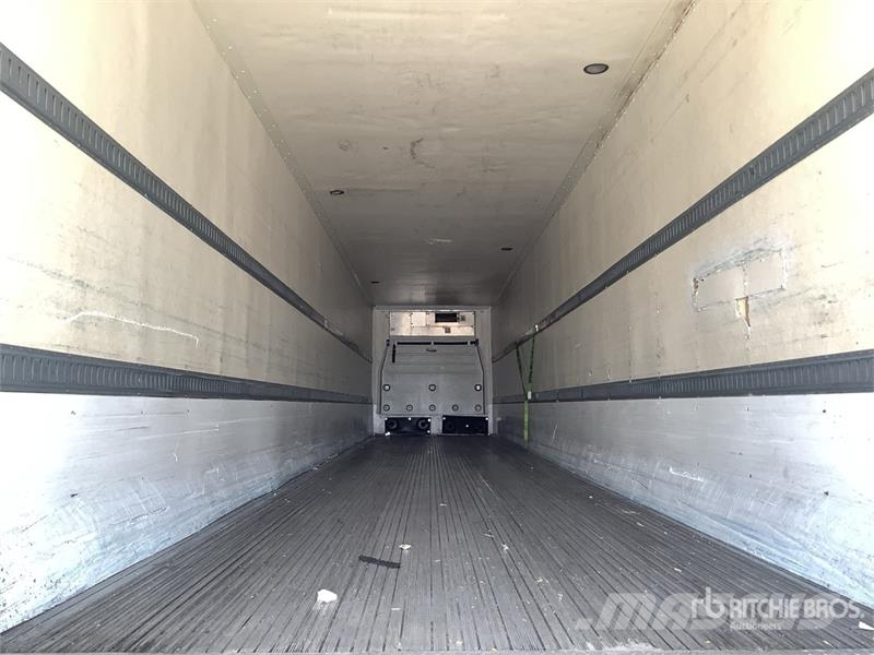 Great Dane CLR-1114-32053 53 ft x 102 in T/A Refrigerated Tra Piekabes ar temperatūras kontroli