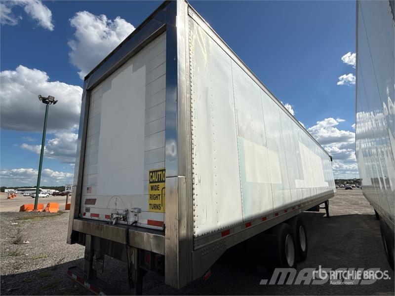 Great Dane CLR-1114-32053 53 ft x 102 in T/A Refrigerated Tra Semi remorque frigorifique