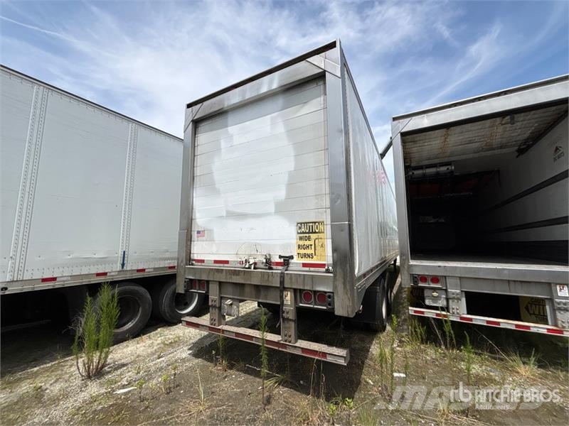 Great Dane CLR-1114-32053 53 ft x 102 in T/A Refrigerated Tra Piekabes ar temperatūras kontroli