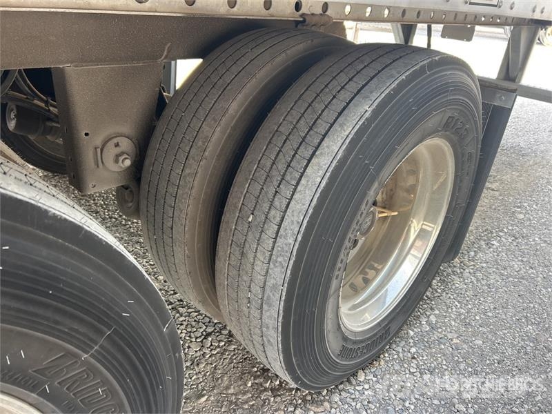 Great Dane CS1-1314-22053 53 ft x 102 in T/A Van Trailer Cajas de remolque