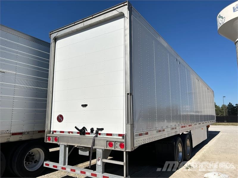 Great Dane CS1-1314-22053 53 ft x 102 in T/A Van Trailer Furgons