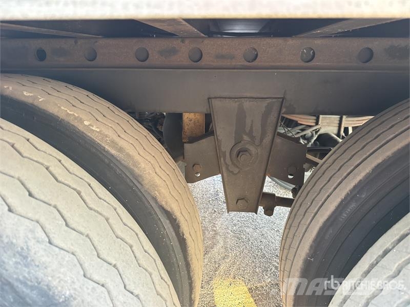 Great Dane ECM-1113-12053 53 ft x 102 in T/A Multi -Temp Refr 控溫式半拖車