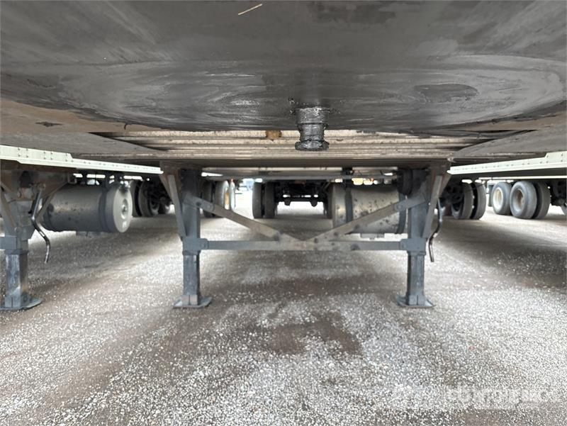 Great Dane ECM-1113-12053 53 ft x 102 in T/A Multi -Temp Refr Frysetrailer Semi