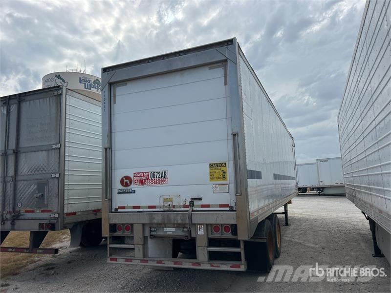 Great Dane ECM-1114-12140 40 ft x 102 in T/A Refrigerated Tra Hűtős félpótkocsik