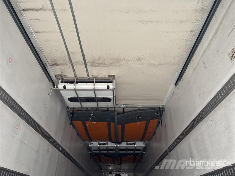 Great Dane ESS-1119-12053 53 ft x 102 in T/A Refrigerated Tra 保温半挂车