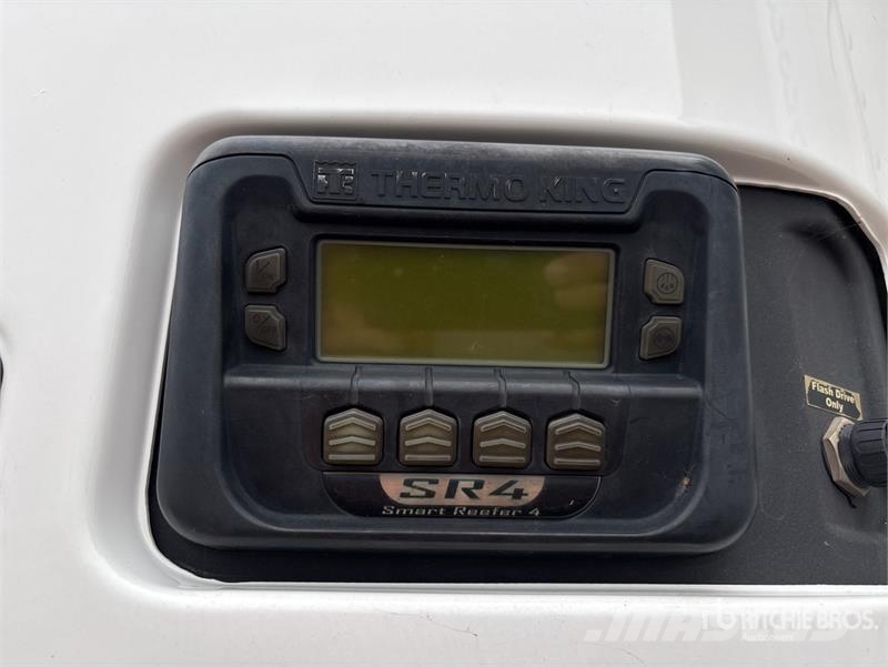 Great Dane ESS-1119-12053 53 ft x 102 in T/A Refrigerated Tra 保温半挂车