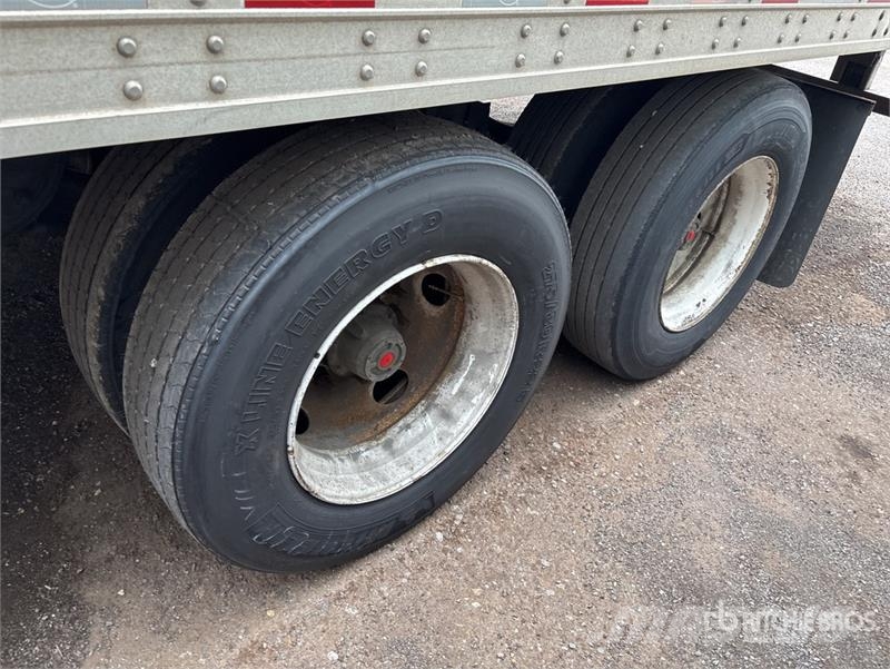 Great Dane ESS-1119-12053 53 ft x 102 in T/A Multi -Temp Refr Temperature controlled semi-trailers