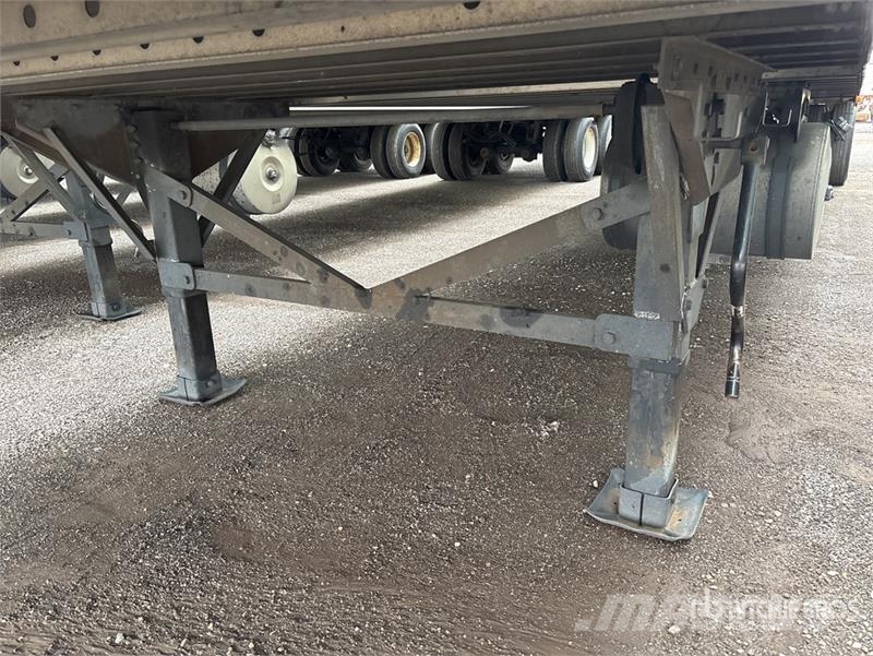 Great Dane ESS-1119-12053 53 ft x 102 in T/A Multi -Temp Refr Temperature controlled semi-trailers
