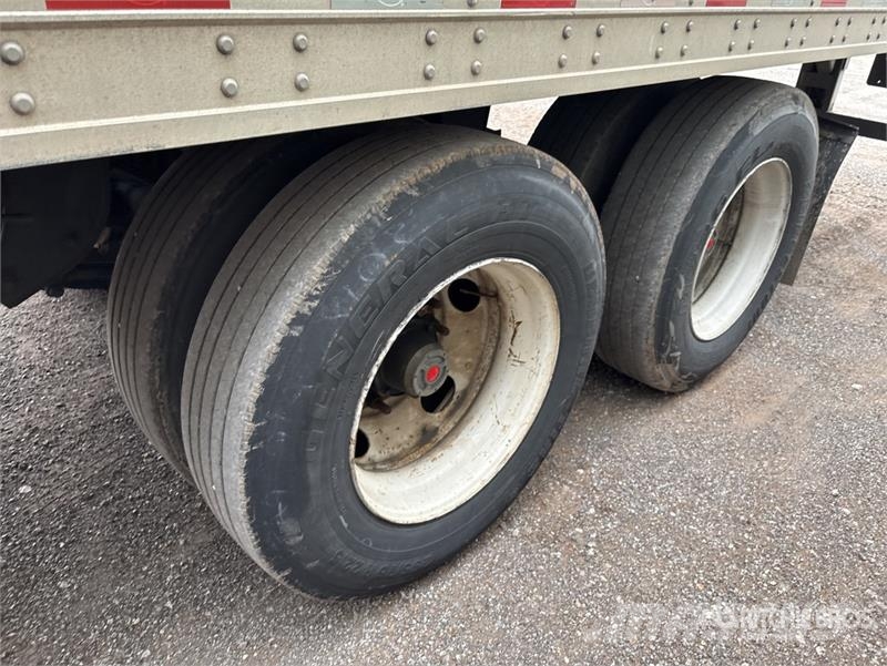 Great Dane ESS-1119-12053 53 ft x 102 in T/A Refrigerated Tra 保温半挂车