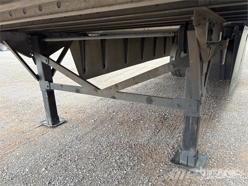 Great Dane ESS-1119-12053 53 ft x 102 in T/A Refrigerated Tra 保温半挂车