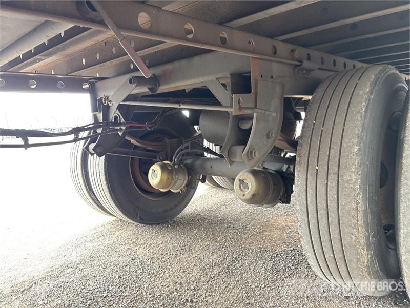 Great Dane ESS-1119-12053 53 ft x 102 in T/A Refrigerated Tra 保温半挂车