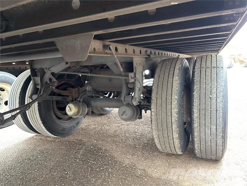 Great Dane ESS-1119-12053 53 ft x 102 in T/A Multi -Temp Refr Temperature controlled semi-trailers
