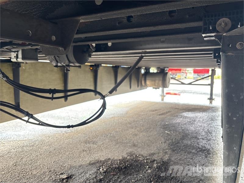 Great Dane ESS-1119-32053 53 ft x 102 in T/A Multi -Temp Refr 冷凍冷蔵トレーラー